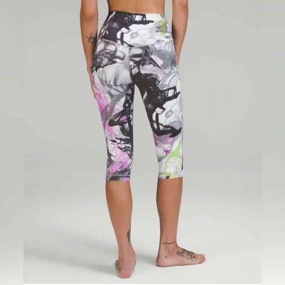 Lululemon Align High Rise Crop Leggings Unicorn Throwback White Multi 2 W6CJWS - Picture 2 of 11